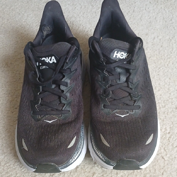 Women's Hoka Black & White Clifton 8 Running Shoes - Picture 3 of 8